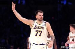 关于东契奇新星比分优势明显表现惊艳，掘金未来可期！的信息