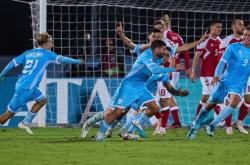 包含欧国联比赛中球队的较量十分激烈的词条